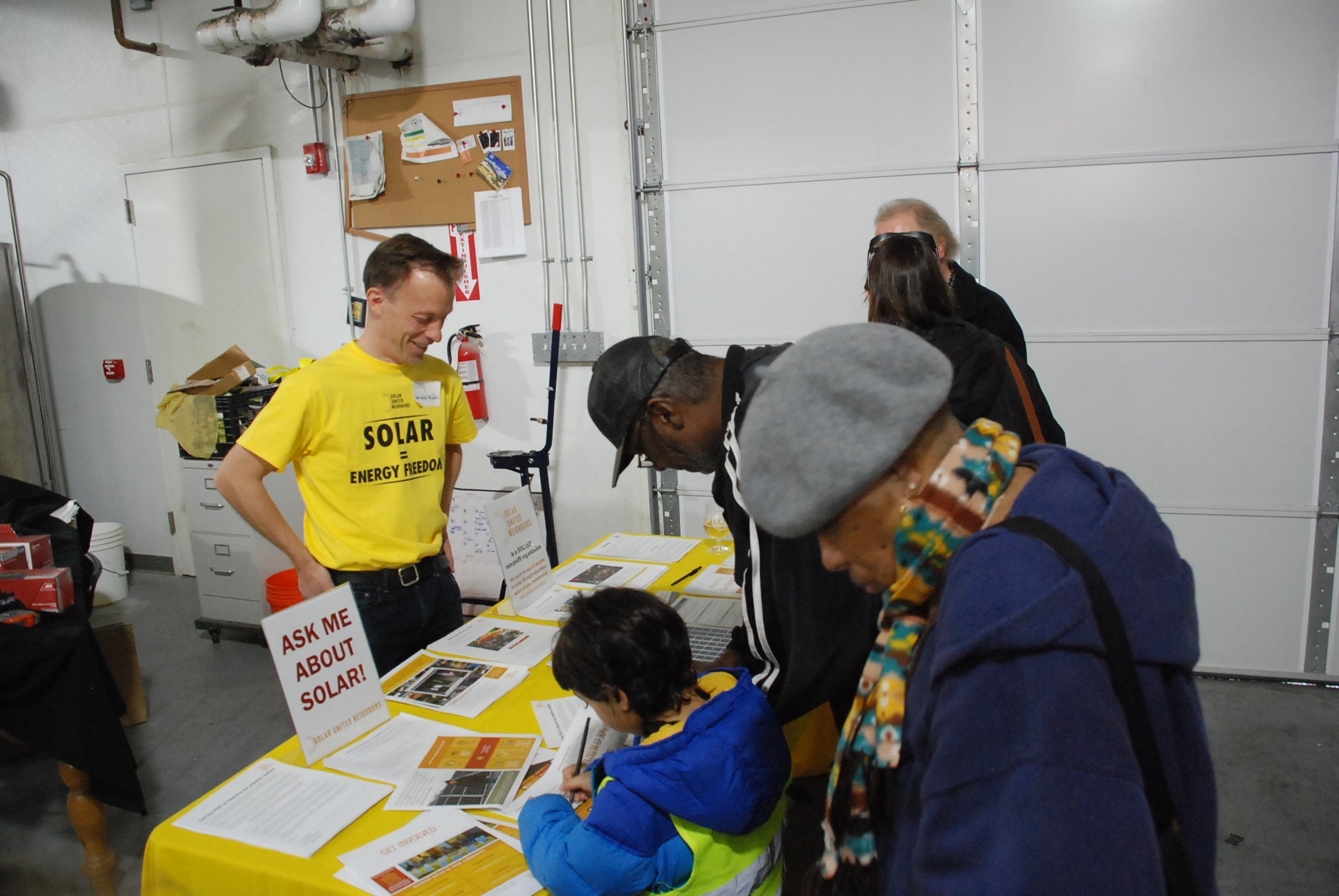 Solar supporters learn about going solar