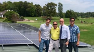 Kiskiack Golf Club became the first golf course in Virginia to go solar in May 2018. (L to R): Solar United Neighbors of Virginia Program Director Aaron Sutch, Kiskiack owner Carl Zangardi, William & Mary’s Henry R. Broaddus, and Chad Wilkins from Convert Solar.