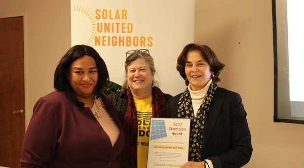 CM Mary Cheh receives solar award from Solar United Neighbors